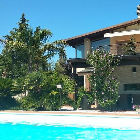 B&B Valleluna Trani Zewnętrze zdjęcie