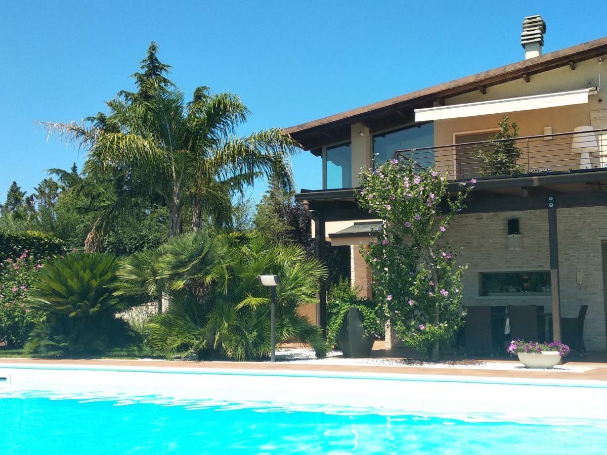B&B Valleluna Trani Zewnętrze zdjęcie